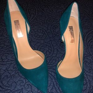 NEVER WORN INC International Concepts stilettos